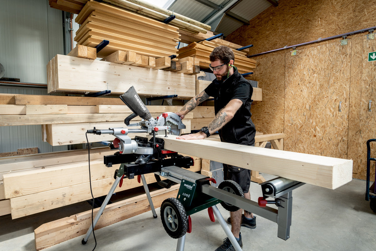 Metabo 1800W 254mm (10") Sliding Compound Mitre Saw KGS 254 M