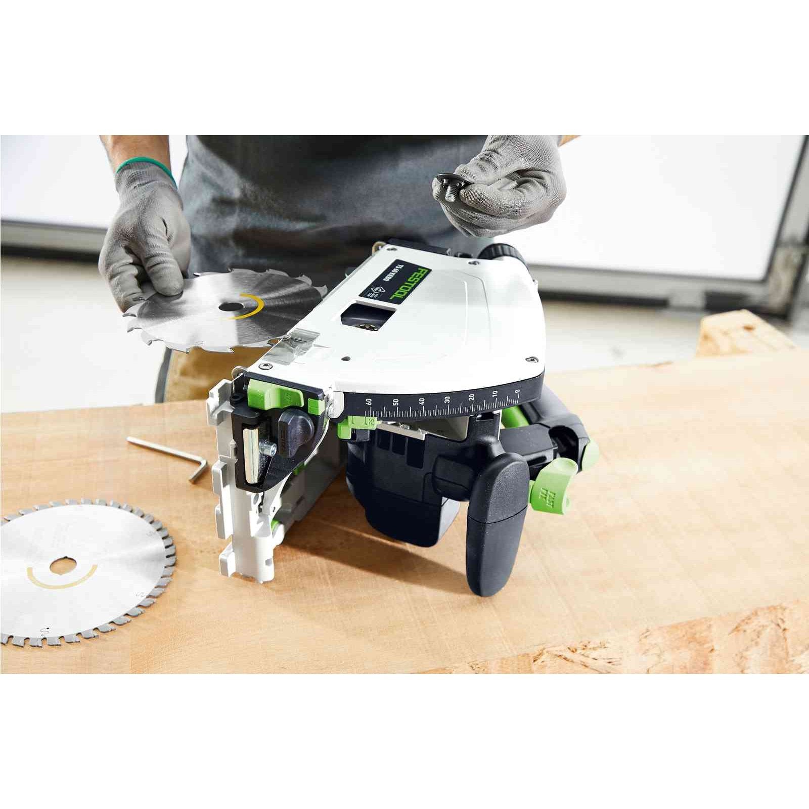 Festool TS 60 KEBQ Plus FS 168mm Brushless Plunge Cut Track Saw Plus FS 1400 Guide Rail tool-junction-nz